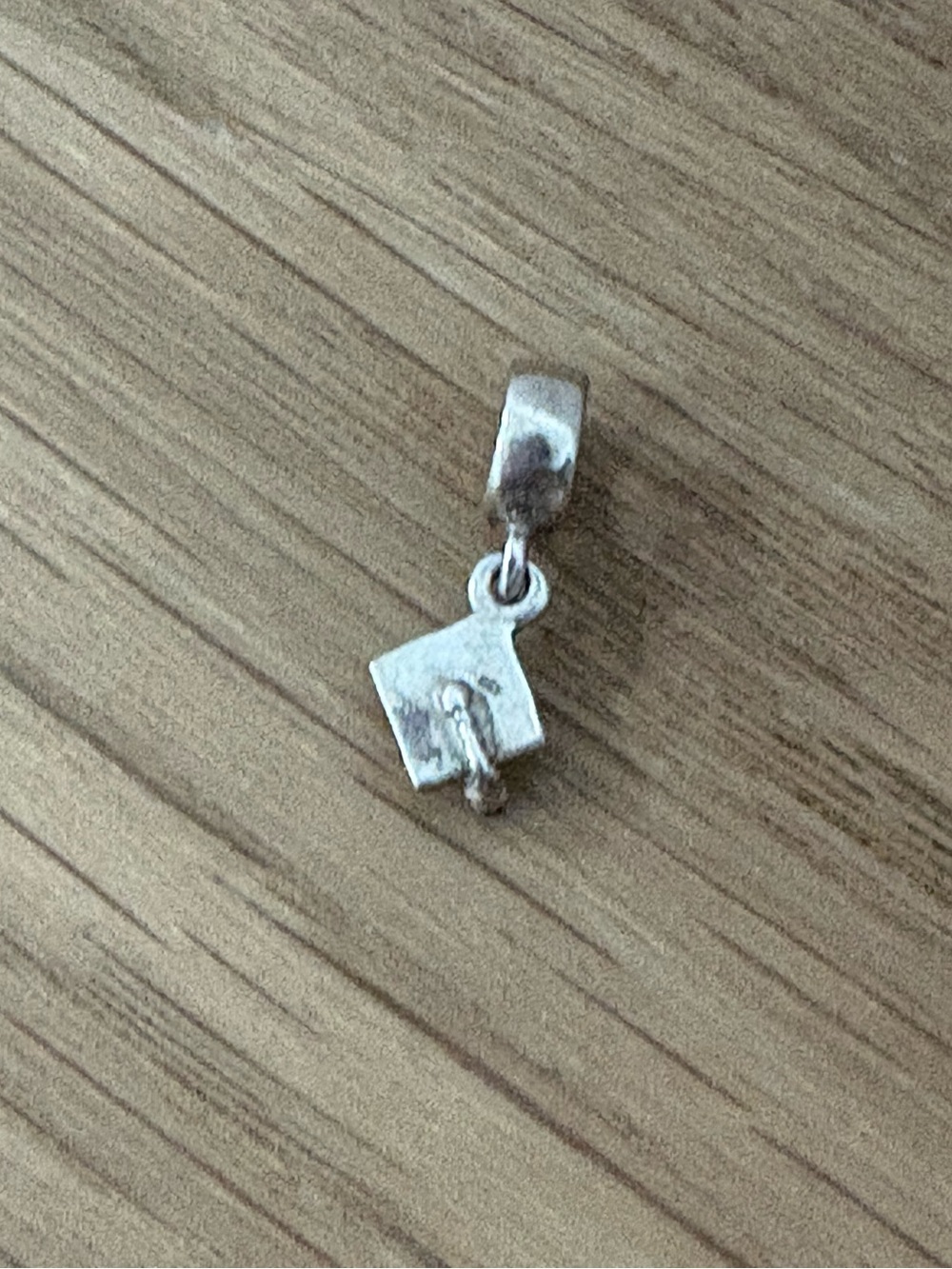 Pandora Graduation Cap Dangle Charm - Picture 3 of 4